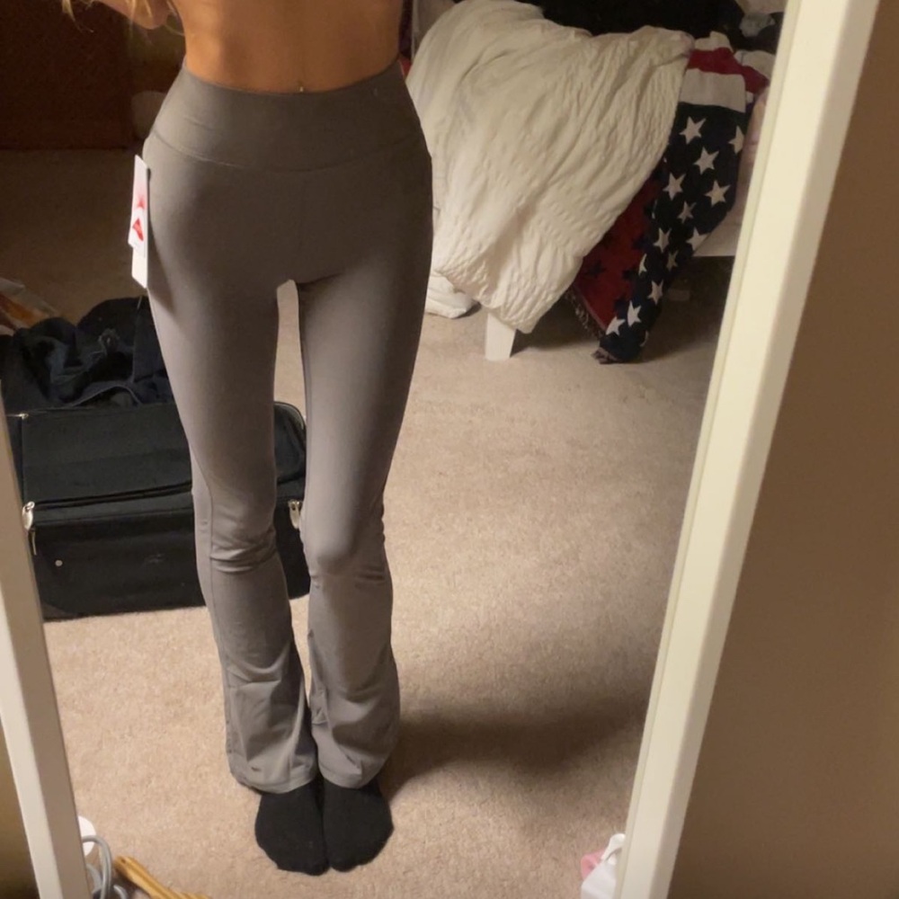 NWOT Sunzel Grey High Waisted Flare Leggings